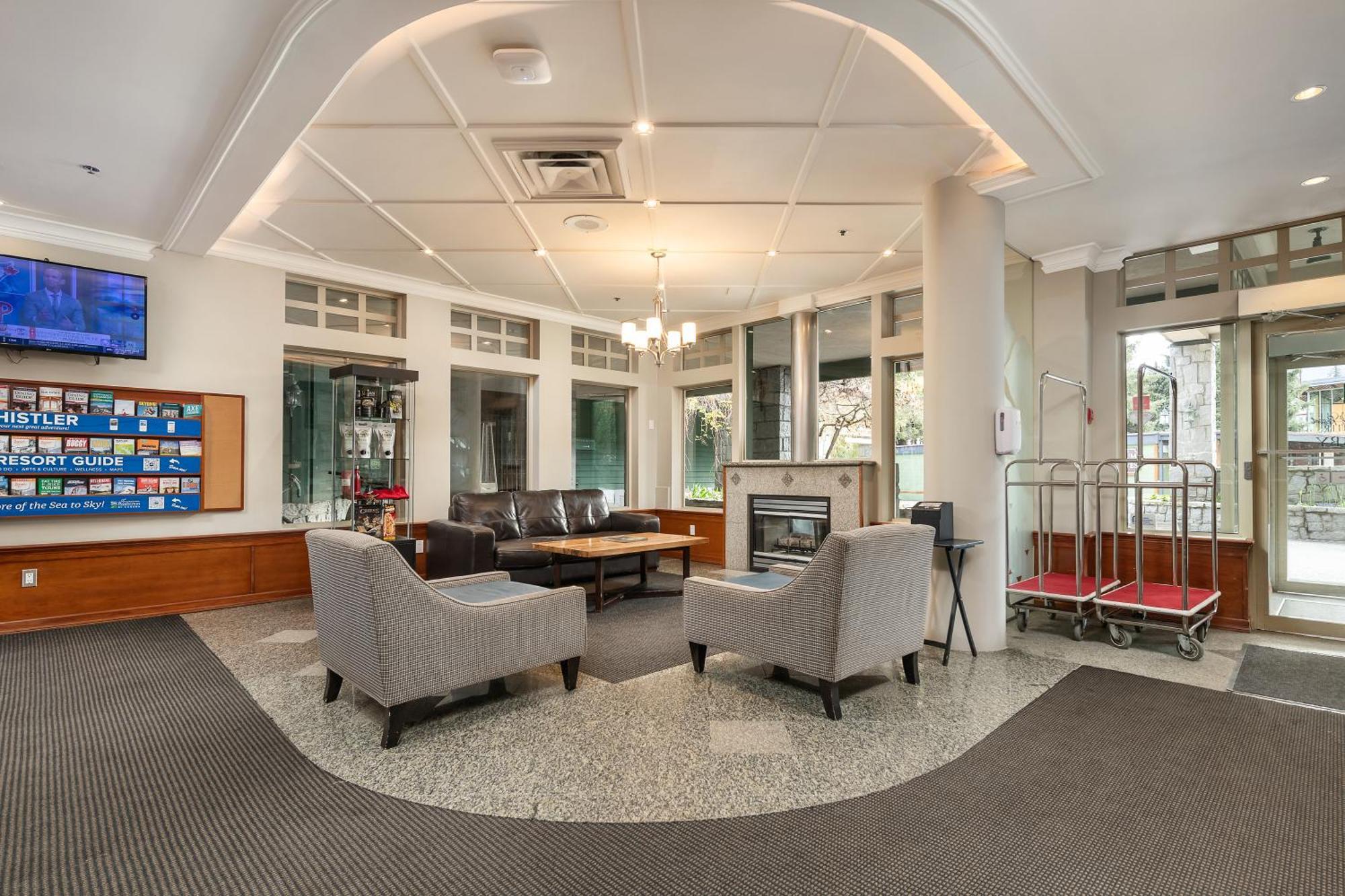 Pinnacle Hotel Whistler Dış mekan fotoğraf